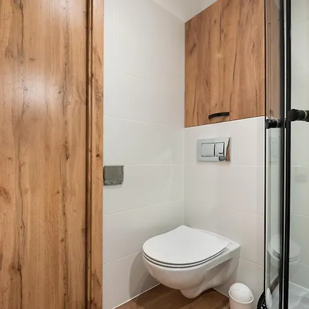 Hohome Comfy Daire Varşova